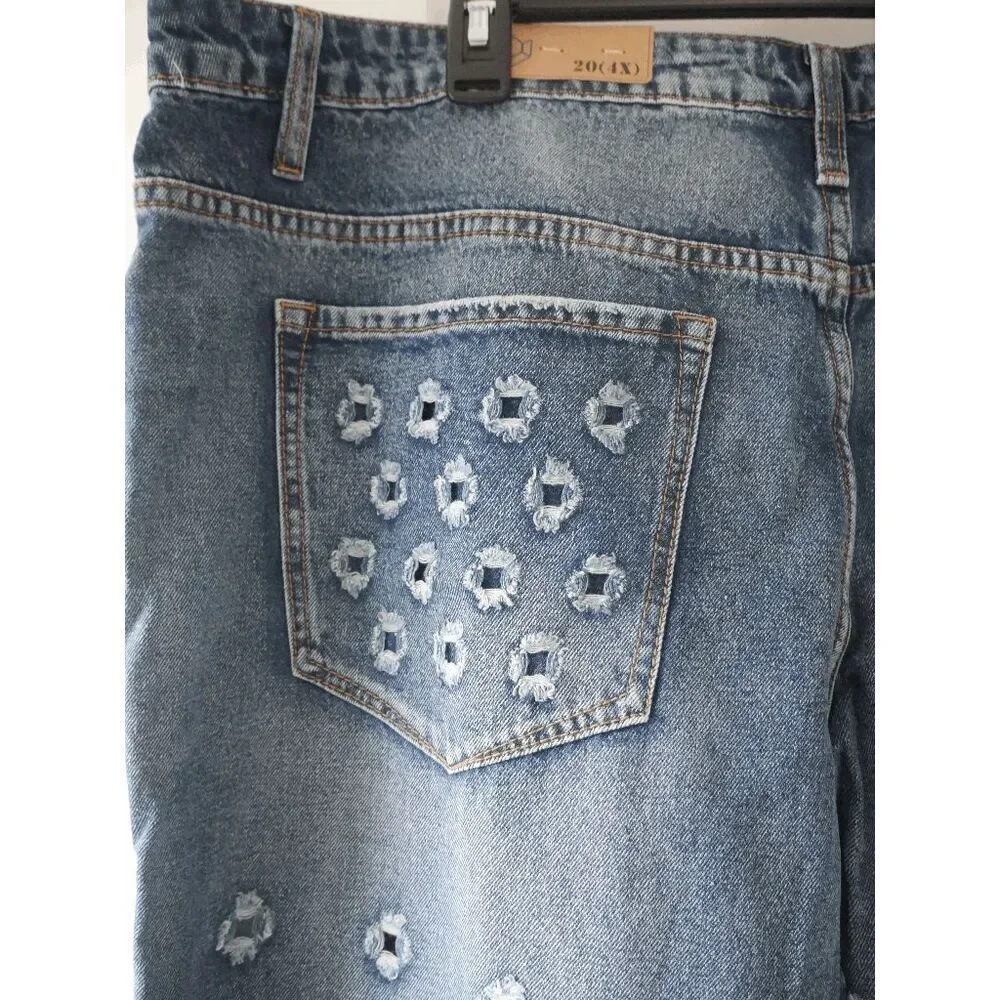 Blue Turtle Shockwave Distressed Mom Jeans Mid Rise Straight 4X